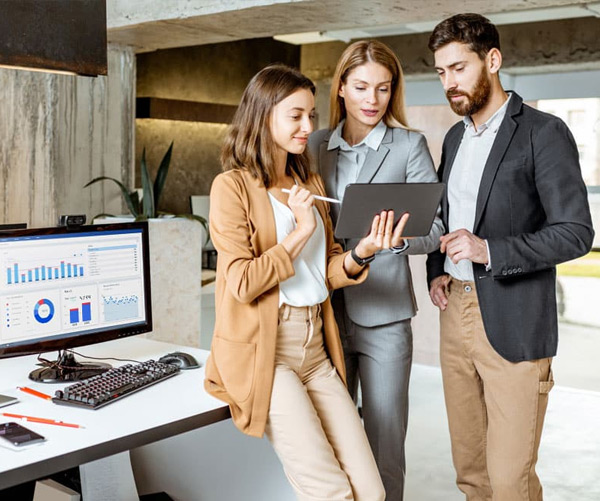 Mitigating ICE Raid Risks in 2025: Key Compliance Strategies for Businesses